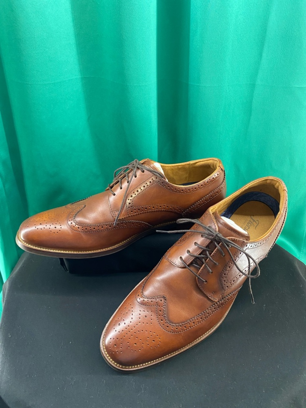 FLORSHEIM Men’s Dapper Looking Rucci Wingtip Cognac Leather Lace-Up Oxford 10.5M